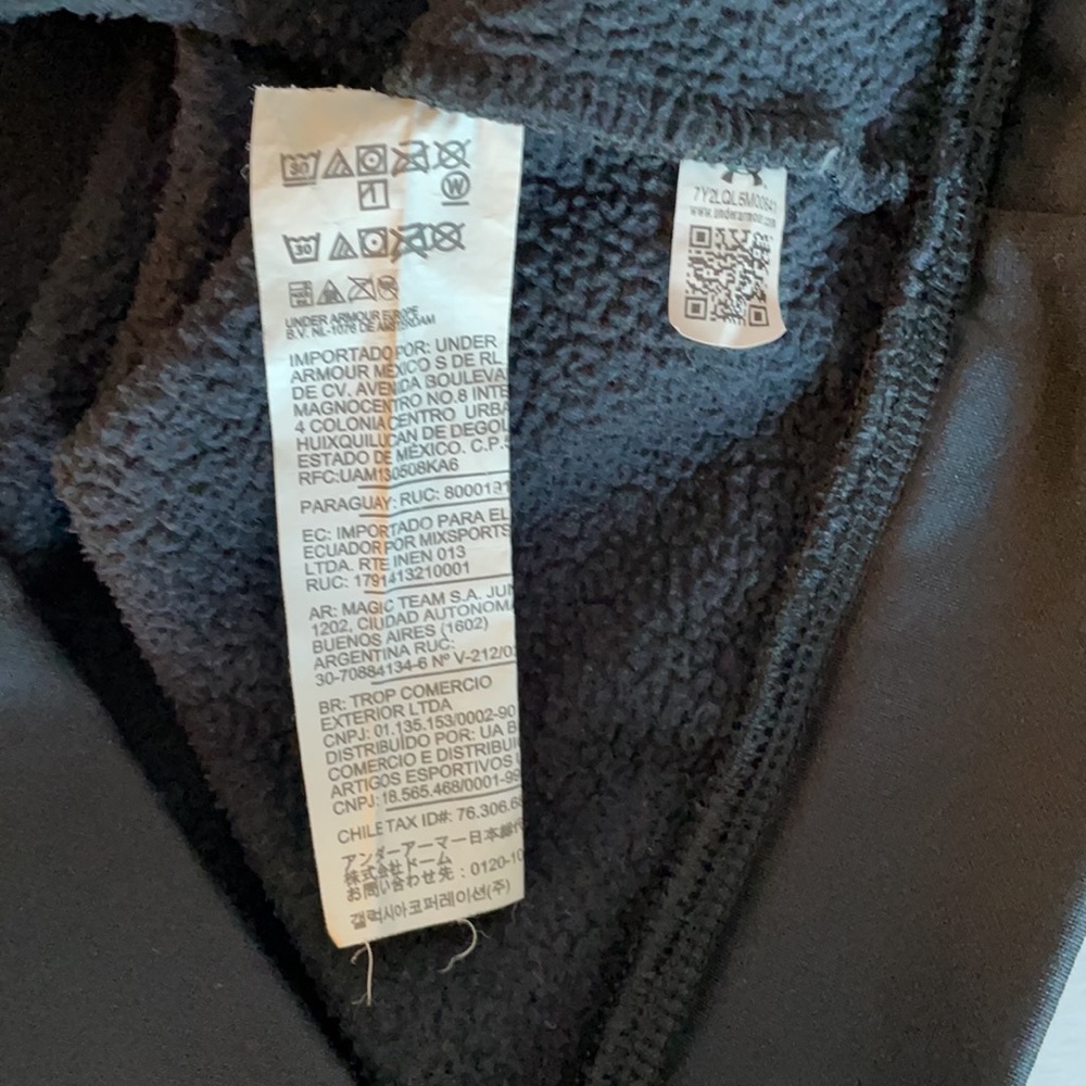 UnderArmour hooded black & pink sweatshirt youth size Medium - Picture 4 of 6
